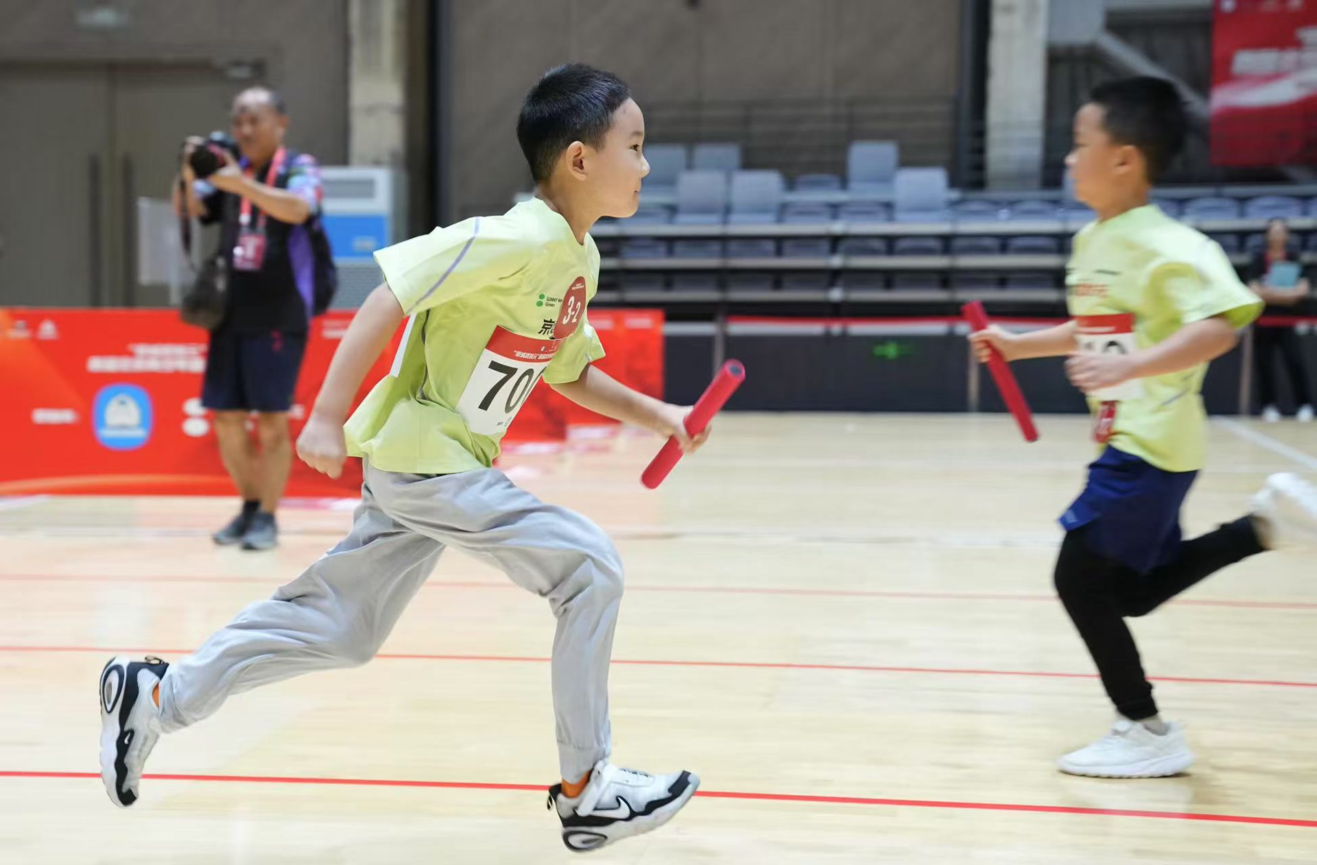 强化团队默, yid, 主任孔宪菲 强化团队默, yid, 主任孔宪菲