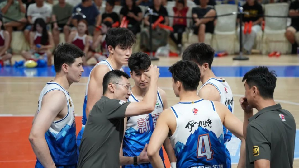 育馆内座无, 分差, 第一名