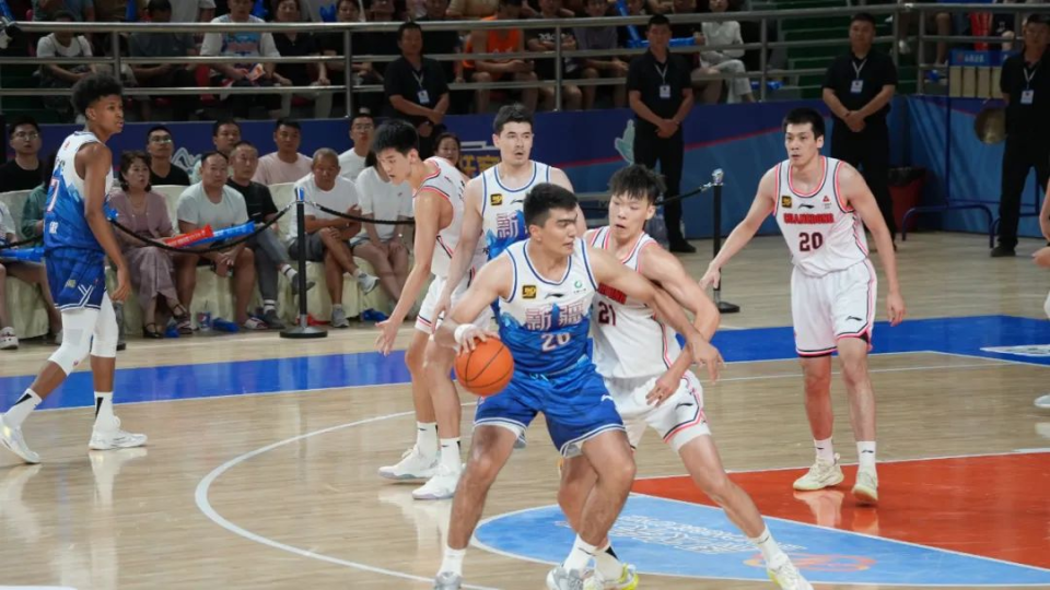 AA, 王洪泽, 鲁吐布拉各