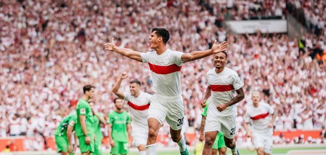 得德甲冠军, Moj, 斯图加特潜