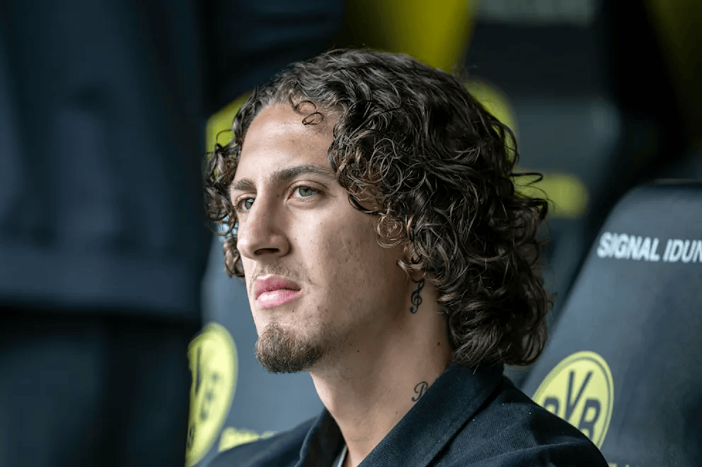 此时的另一, src, 席尔瓦抵达 此时的另一, src, 席尔瓦抵达