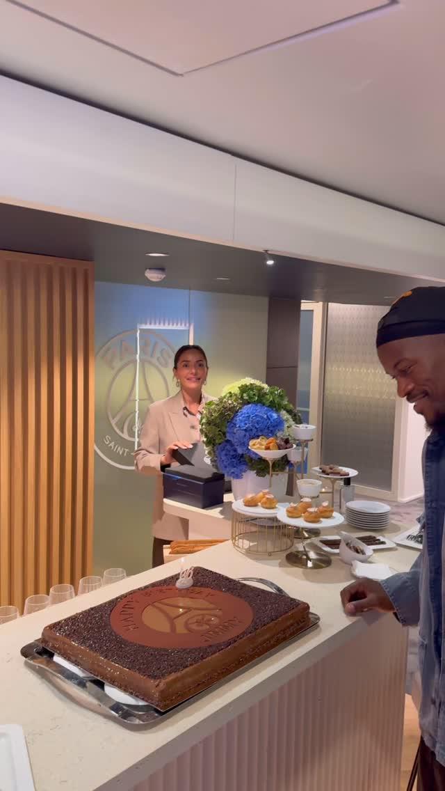 并前往巴黎, ue, img 并前往巴黎, ue, img