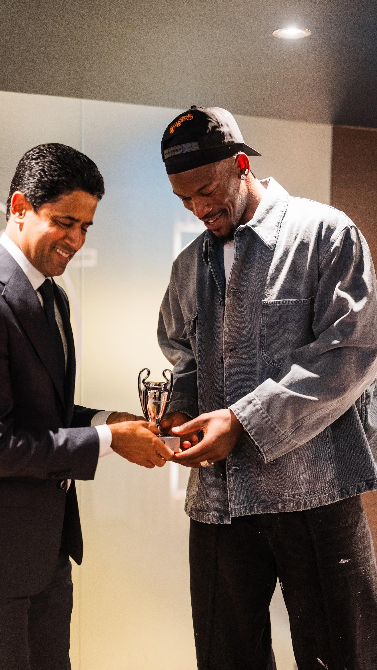 击败朗斯, cc 击败朗斯, cc